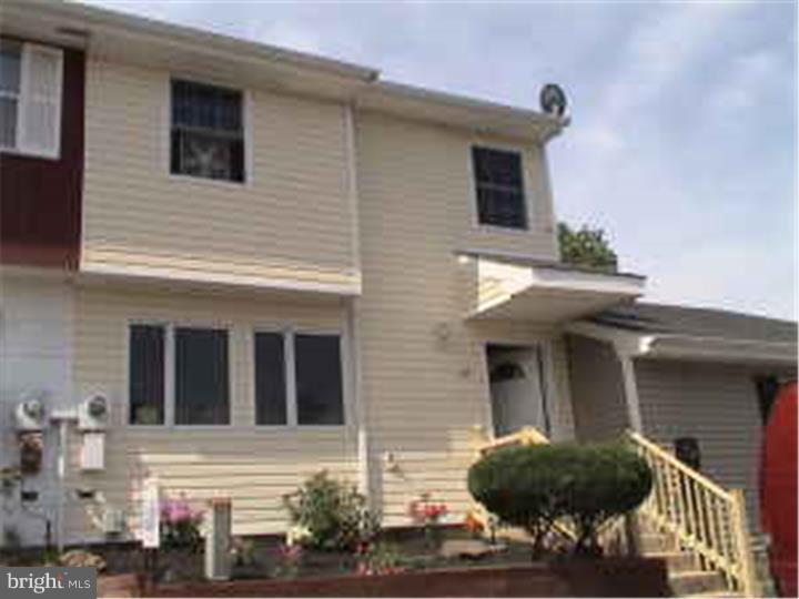 22 Lexington Property Photo 1