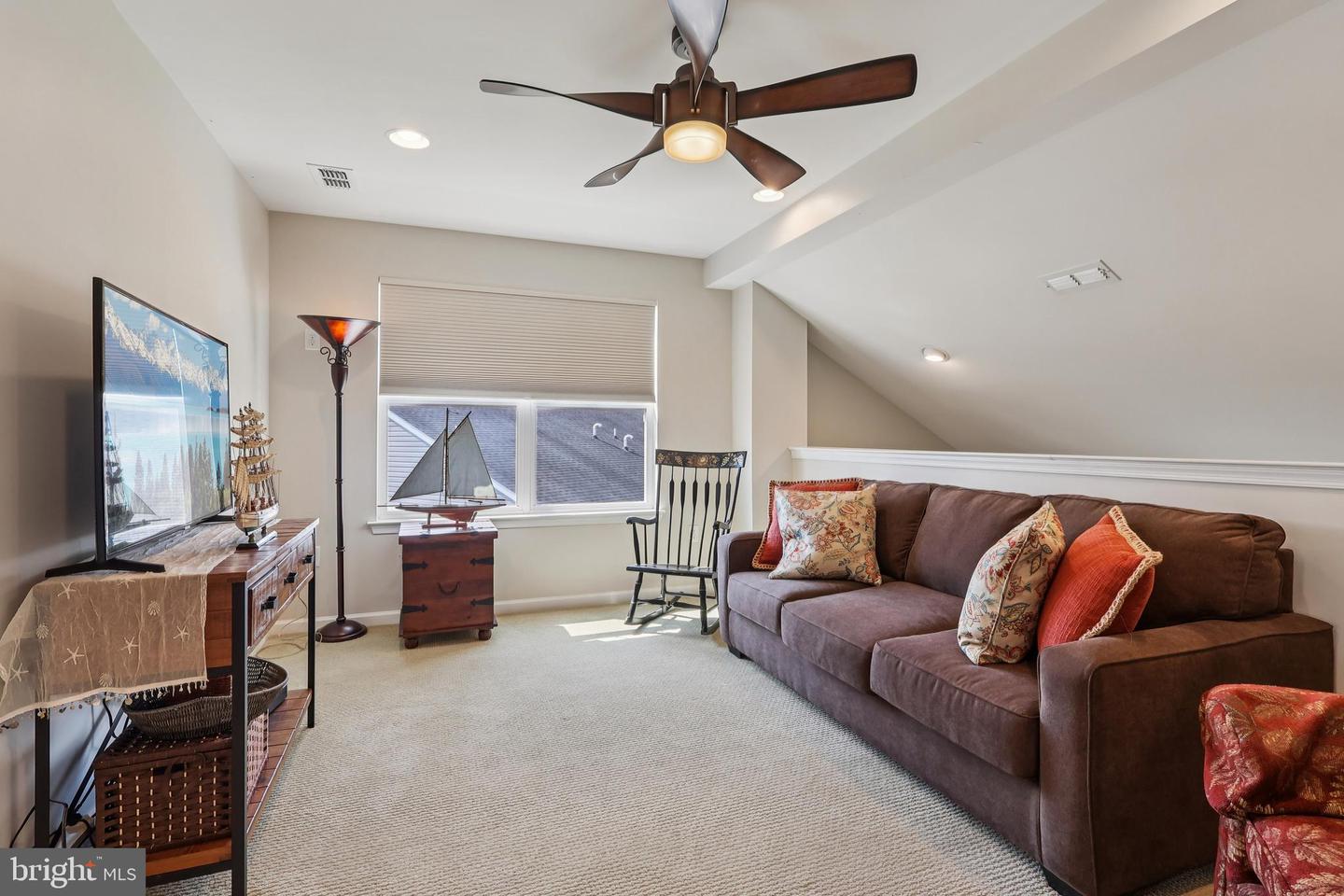 55 Galley Way Property Photo 41