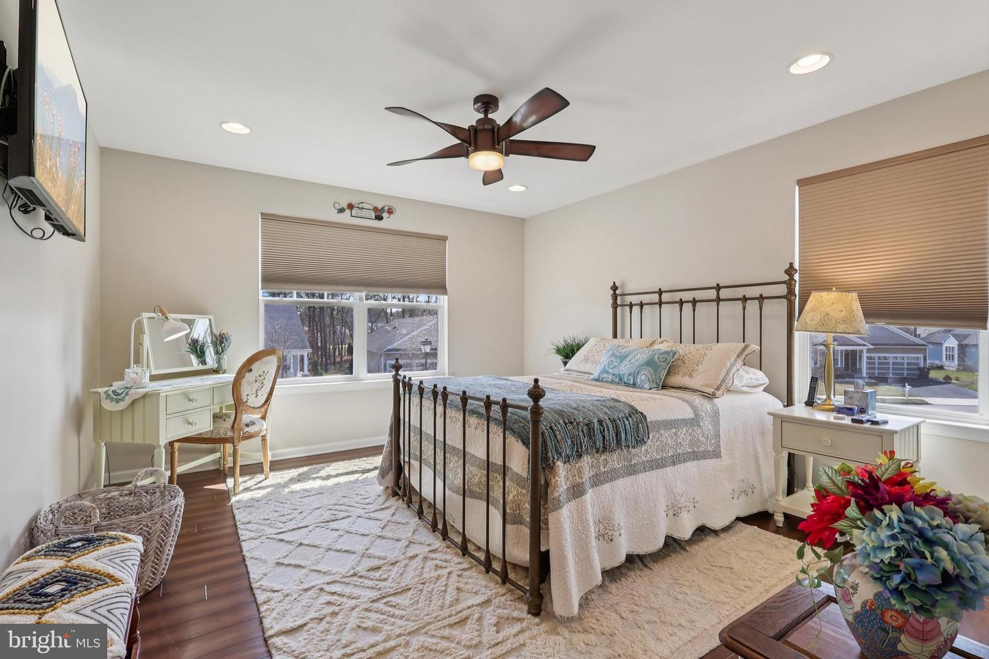 55 Galley Way Property Photo 43