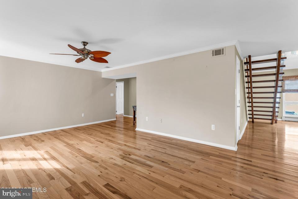 13 Tobago Ave Property Photo 11