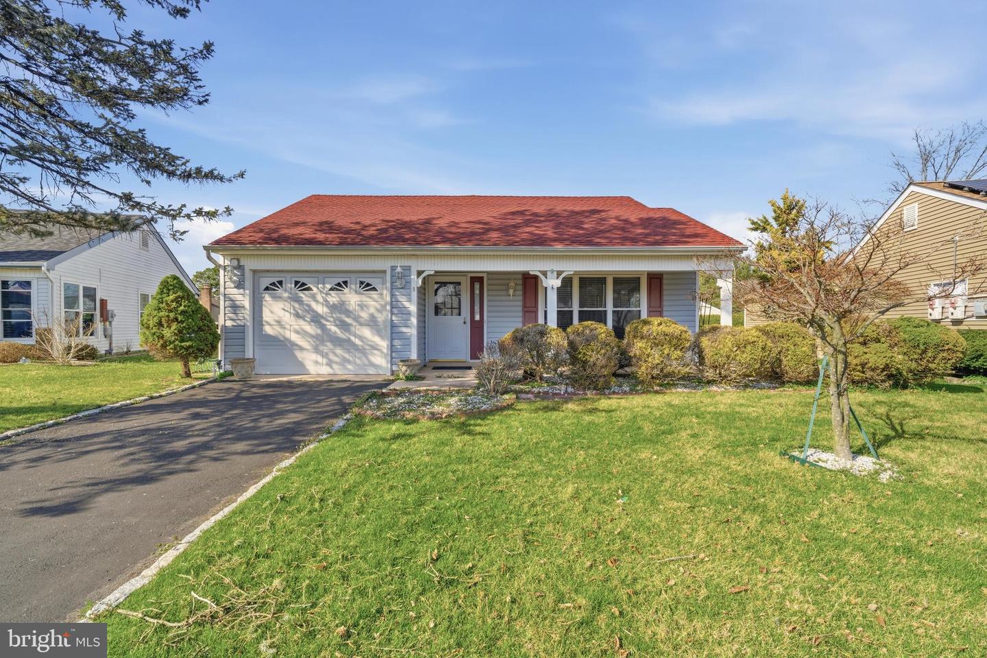 8 Marlow Ave Property Photo 1