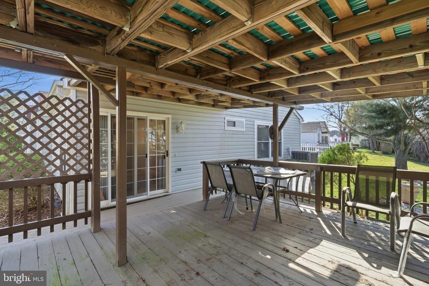 8 Marlow Ave Property Photo 31