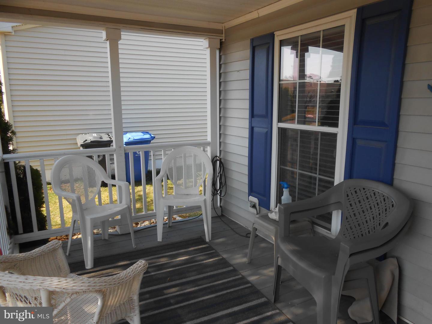 36 Fort Lee Dr Property Photo 6