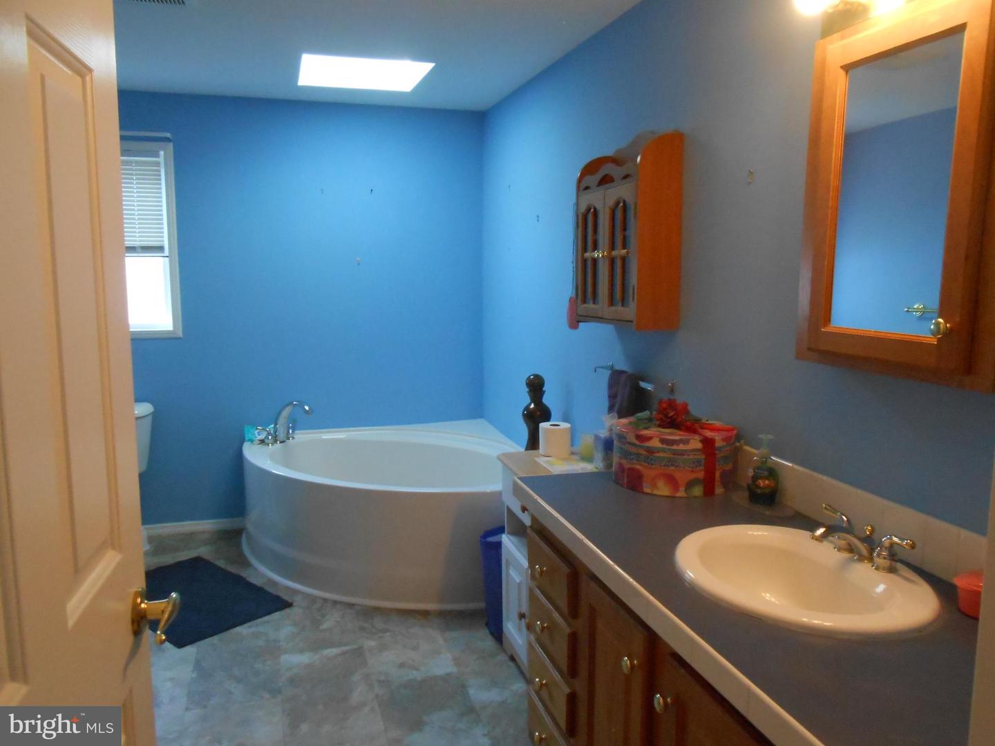 36 Fort Lee Dr Property Photo 29