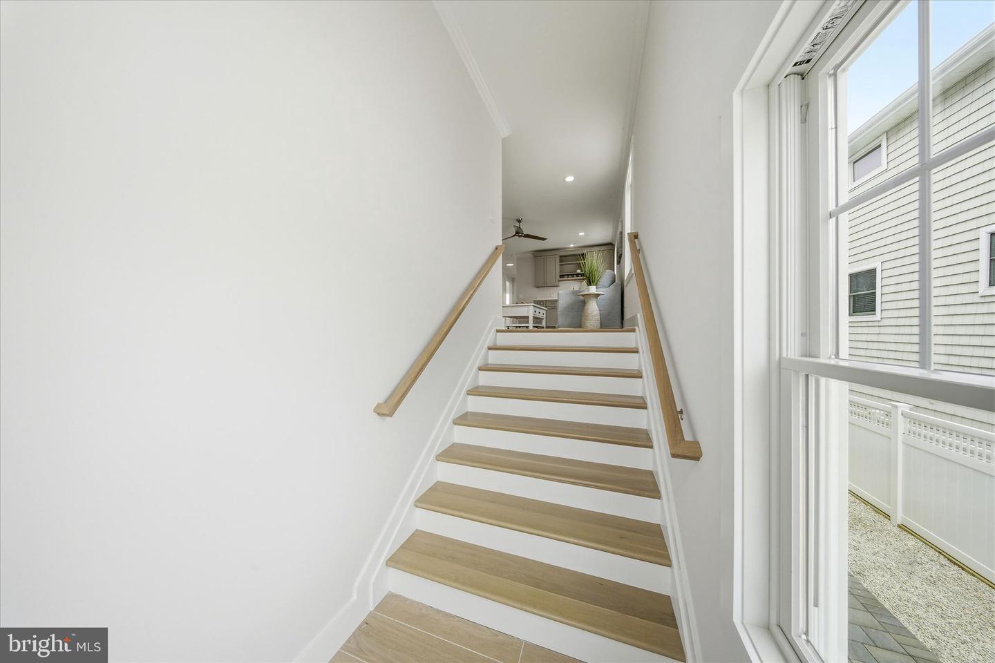 10 W Kirkland Ave Property Photo 10