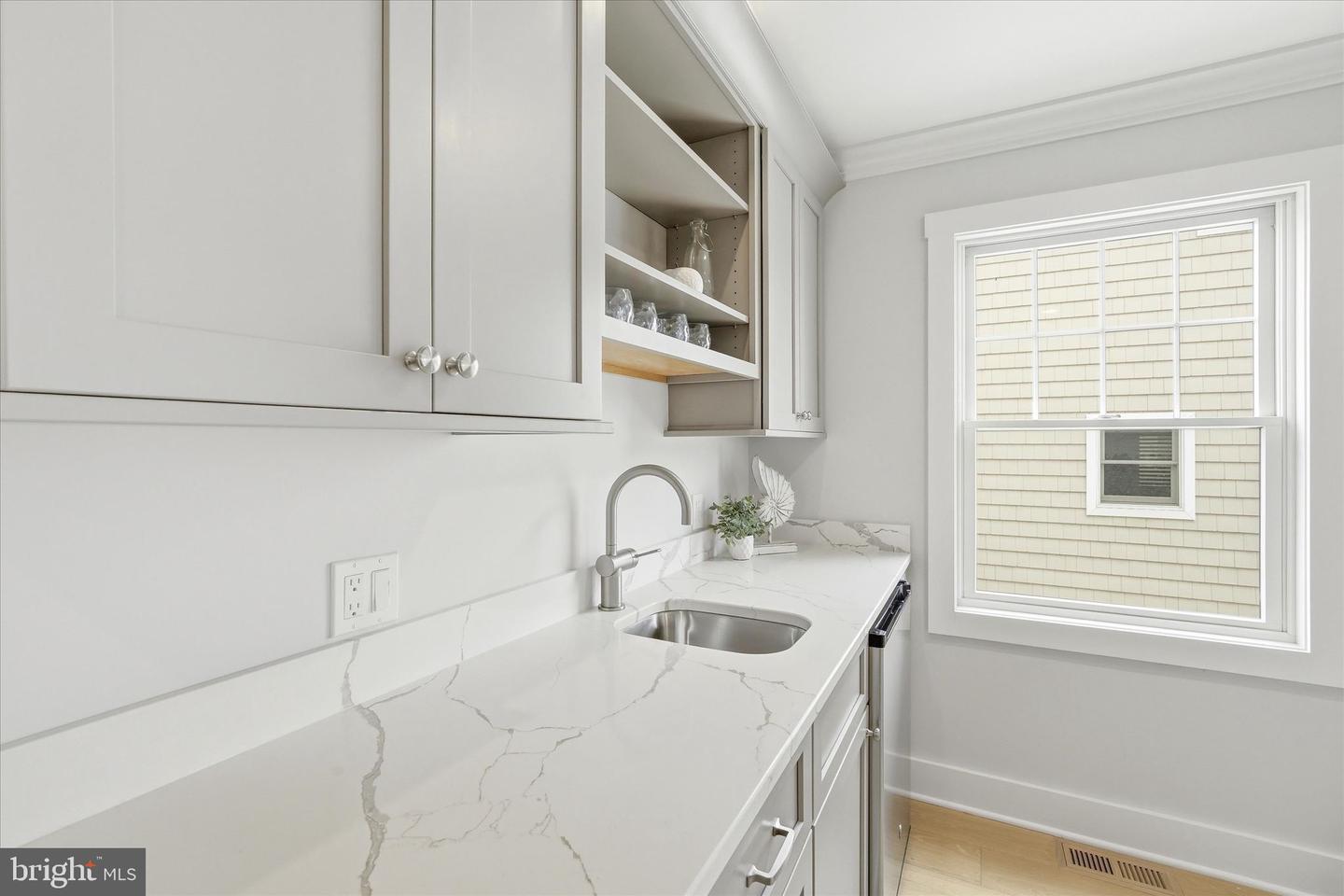 10 W Kirkland Ave Property Photo 16