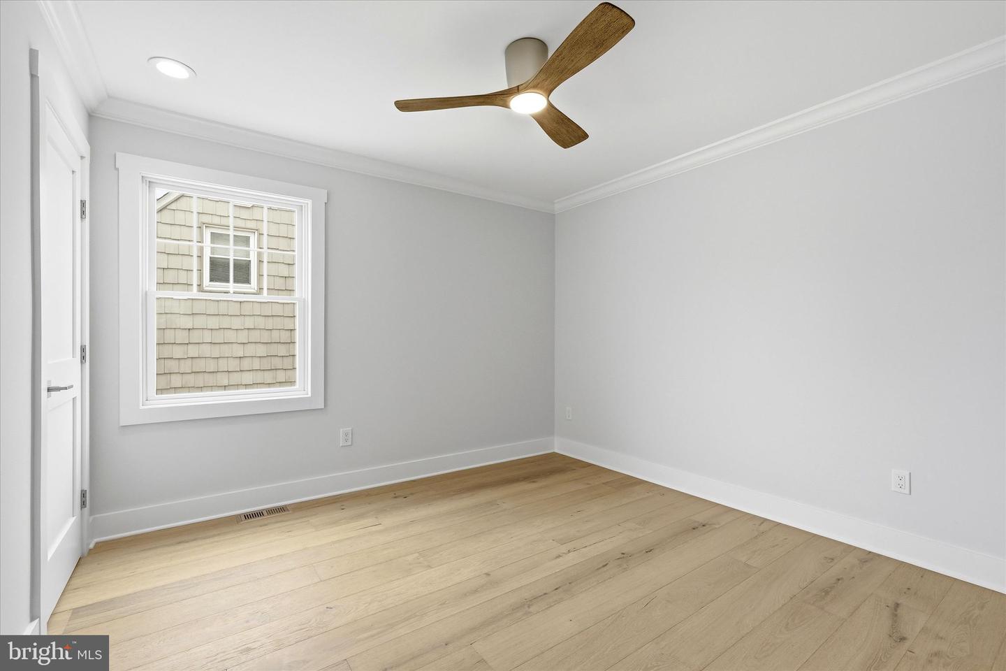 10 W Kirkland Ave Property Photo 21