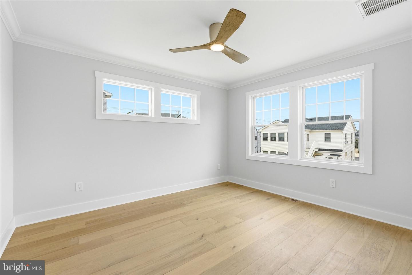 10 W Kirkland Ave Property Photo 25