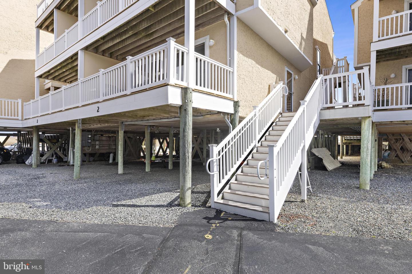401 Bay Shore Dr #2b Property Photo 2