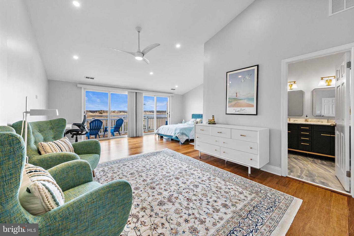 401 Bay Shore Dr #2b Property Photo 23