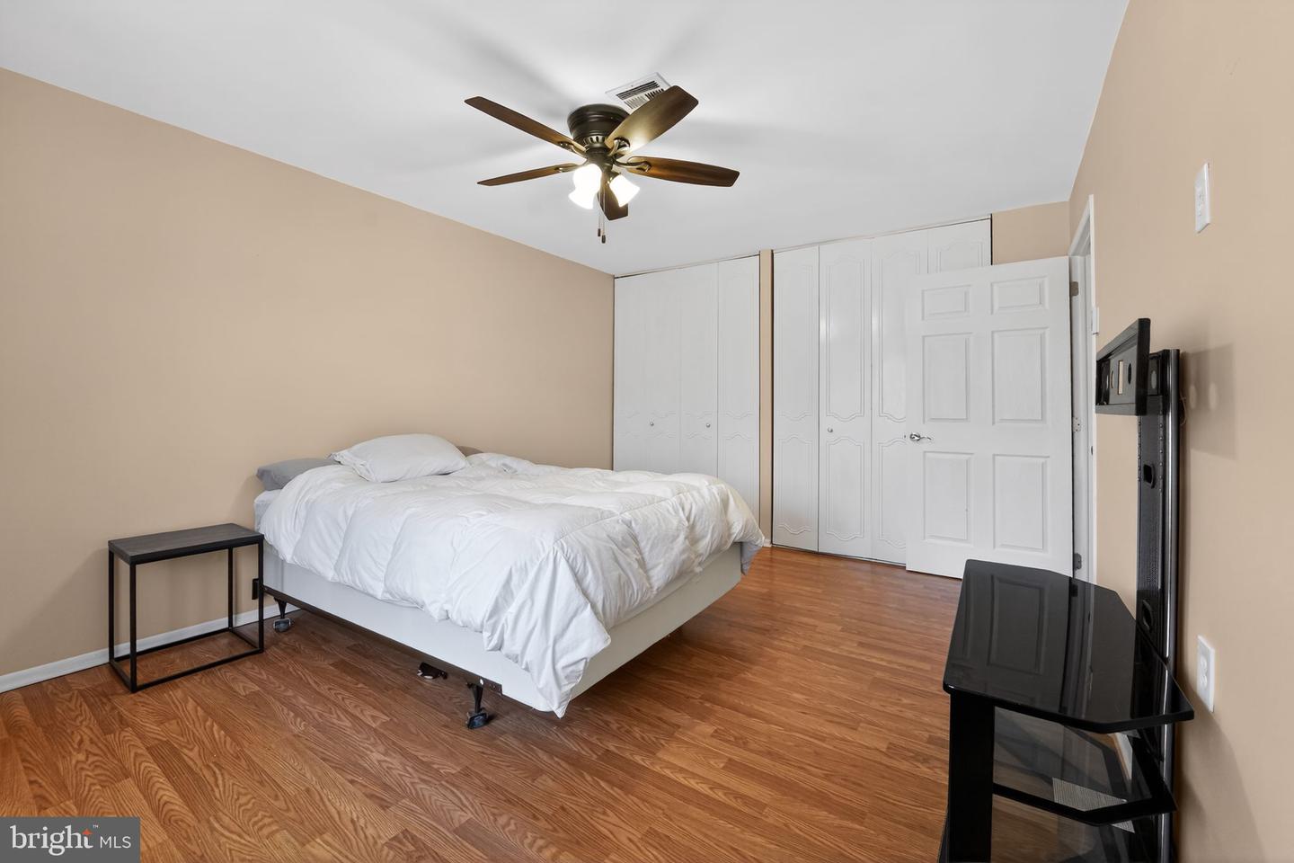 1263b Hamilton Court Property Photo 19