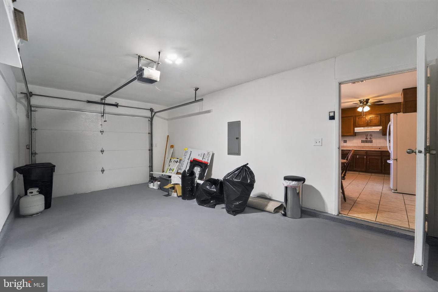 1263b Hamilton Court Property Photo 23