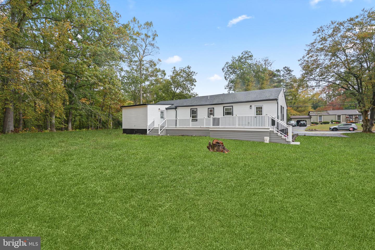 393 E Millstream Rd Property Photo 29