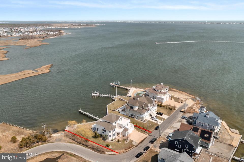 1100 Island Dr Property Photo 3