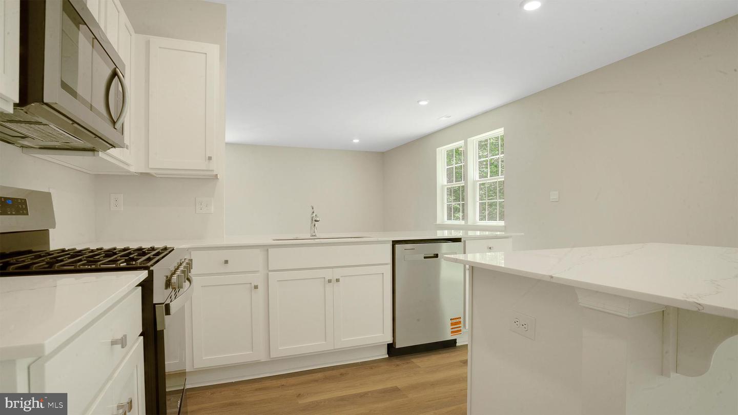 15 Bobstay Rd Property Photo 7