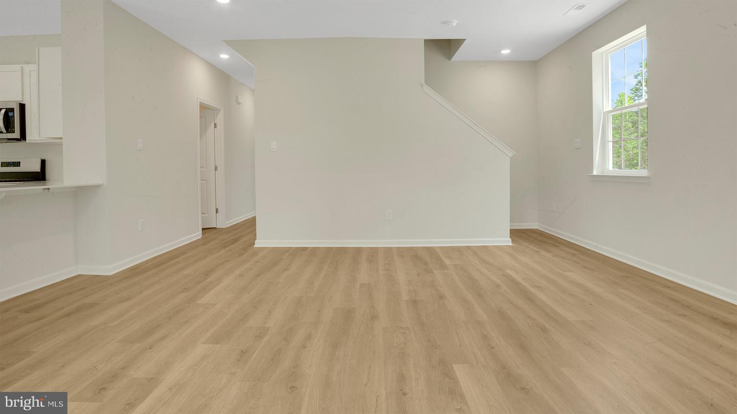15 Bobstay Rd Property Photo 8