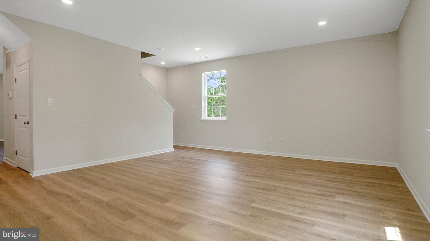 15 Bobstay Rd Property Photo 12