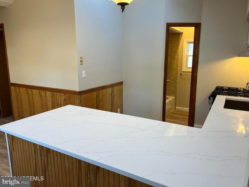 49 Maple St Property Photo 7