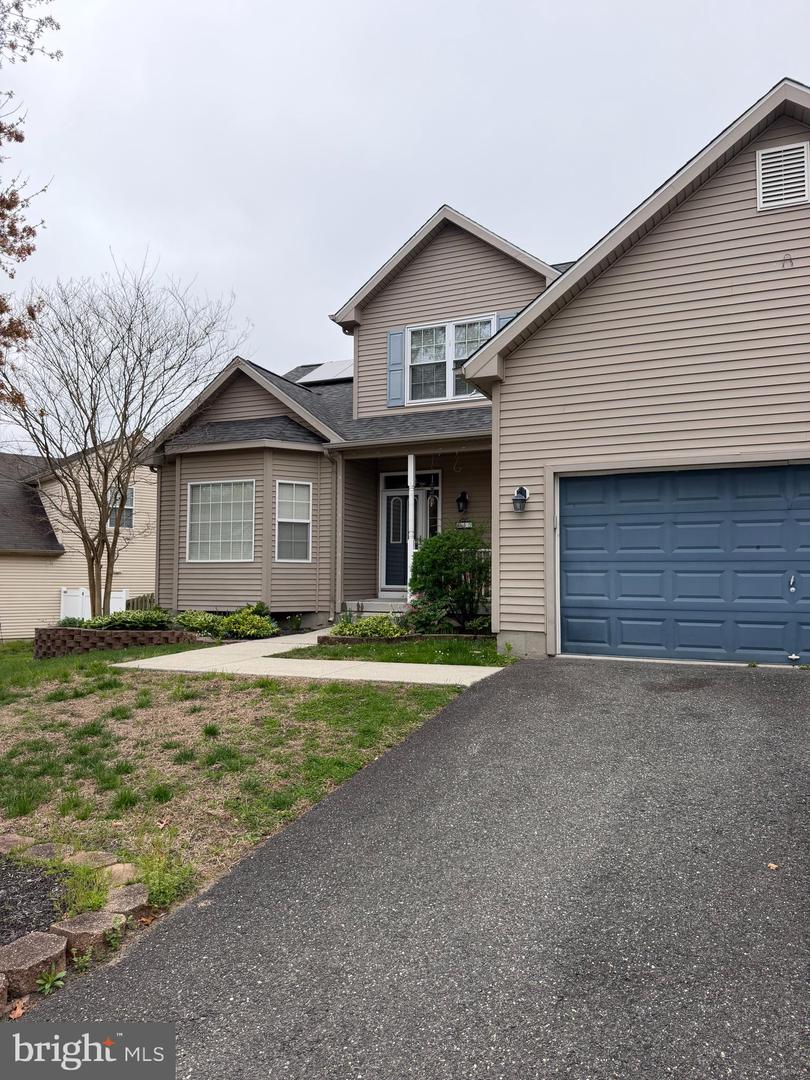 45 Stone Gate Property Photo 3