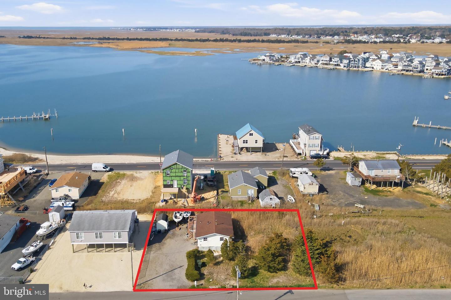 1130 L E HARBOR BVD Property Photo 1