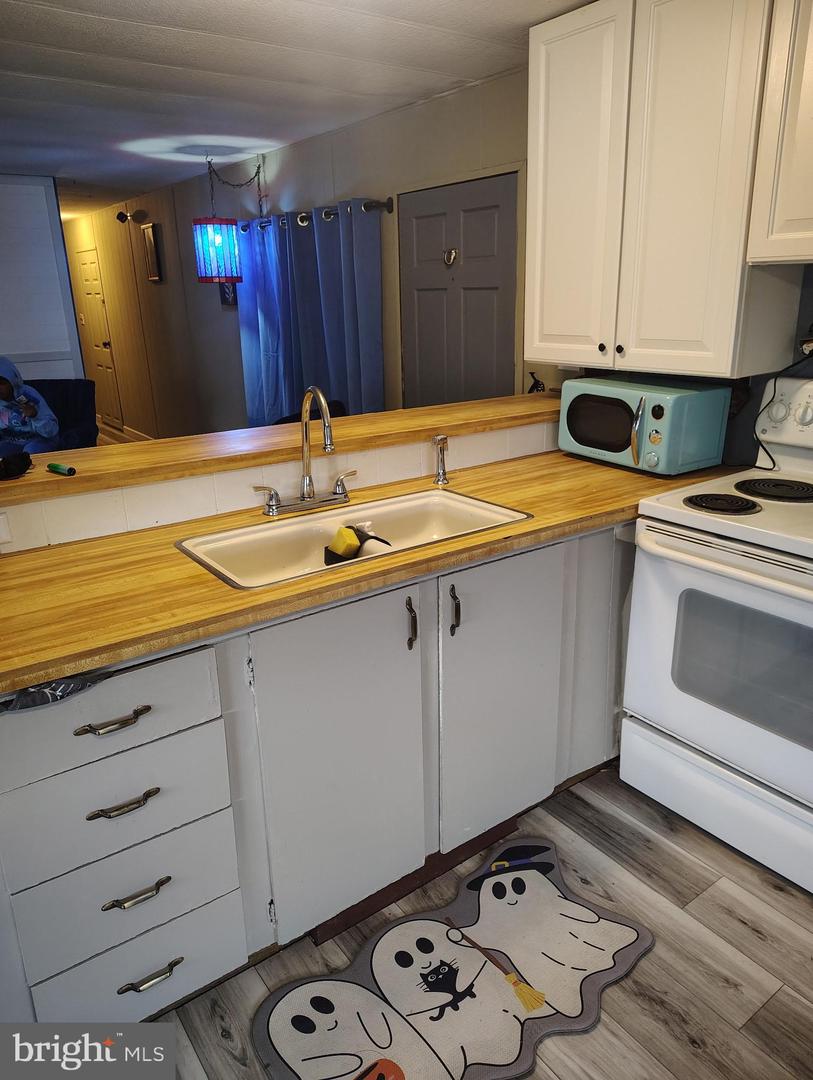 14 Kingfisher Way Property Photo 3