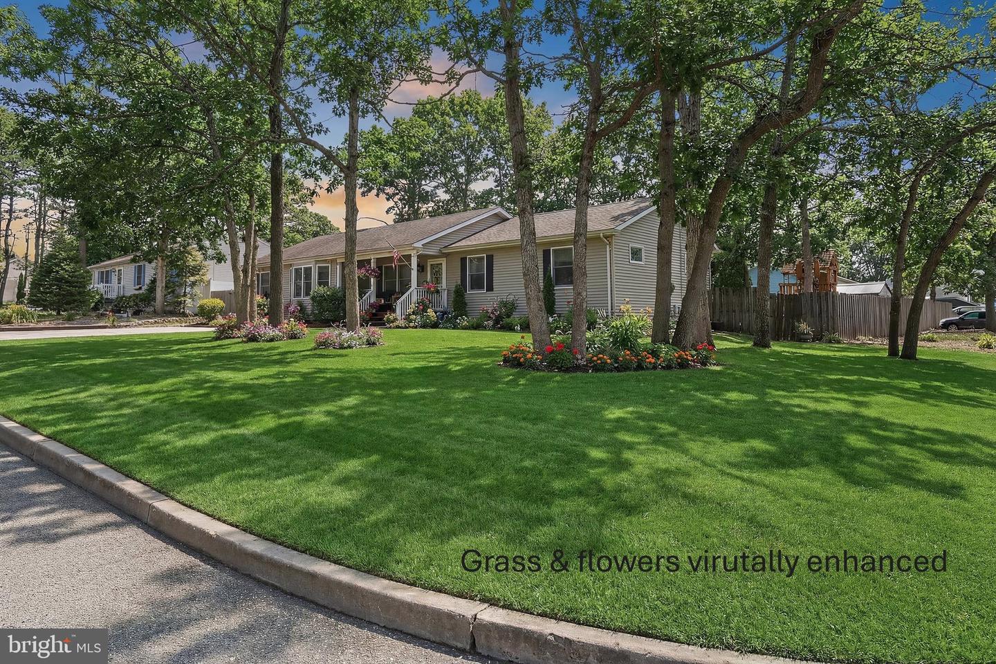 161 Mooring Road Property Photo 1