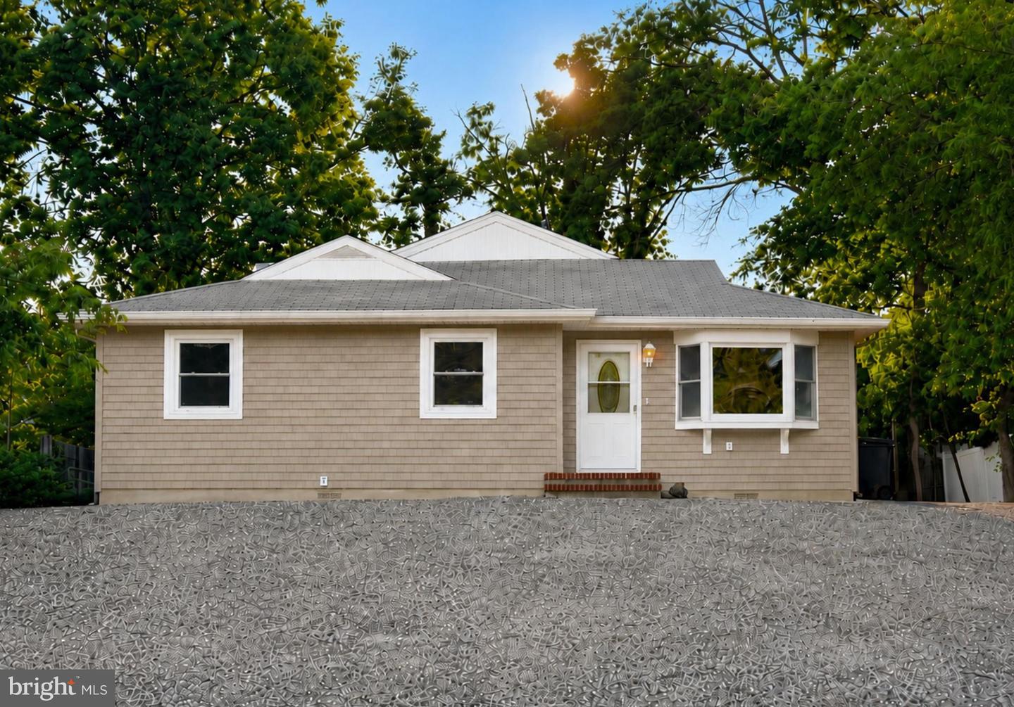 256 Nautilus Drive Property Photo 1