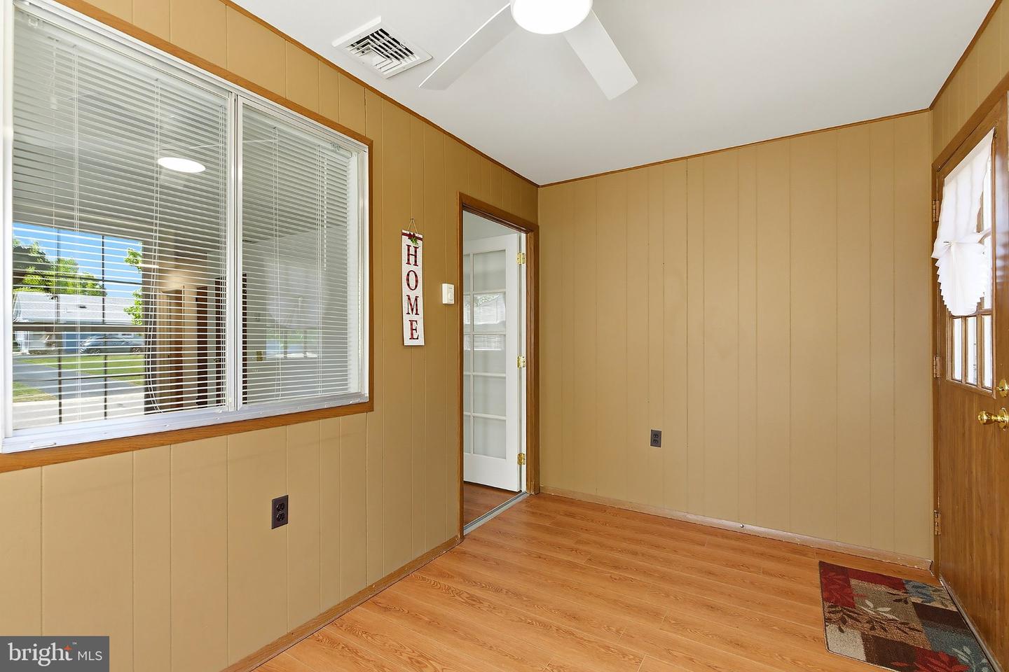 24 Salem Dr Property Photo 3