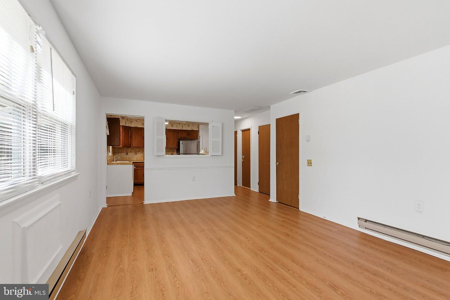 24 Salem Dr Property Photo 6