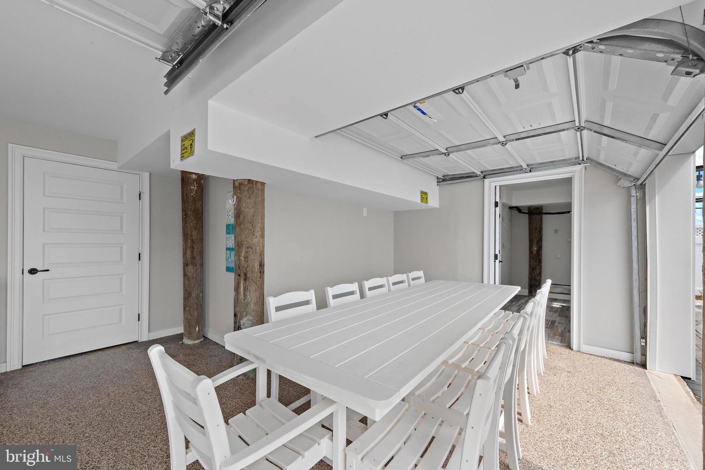 13600 Long Beach Blvd Property Photo 43