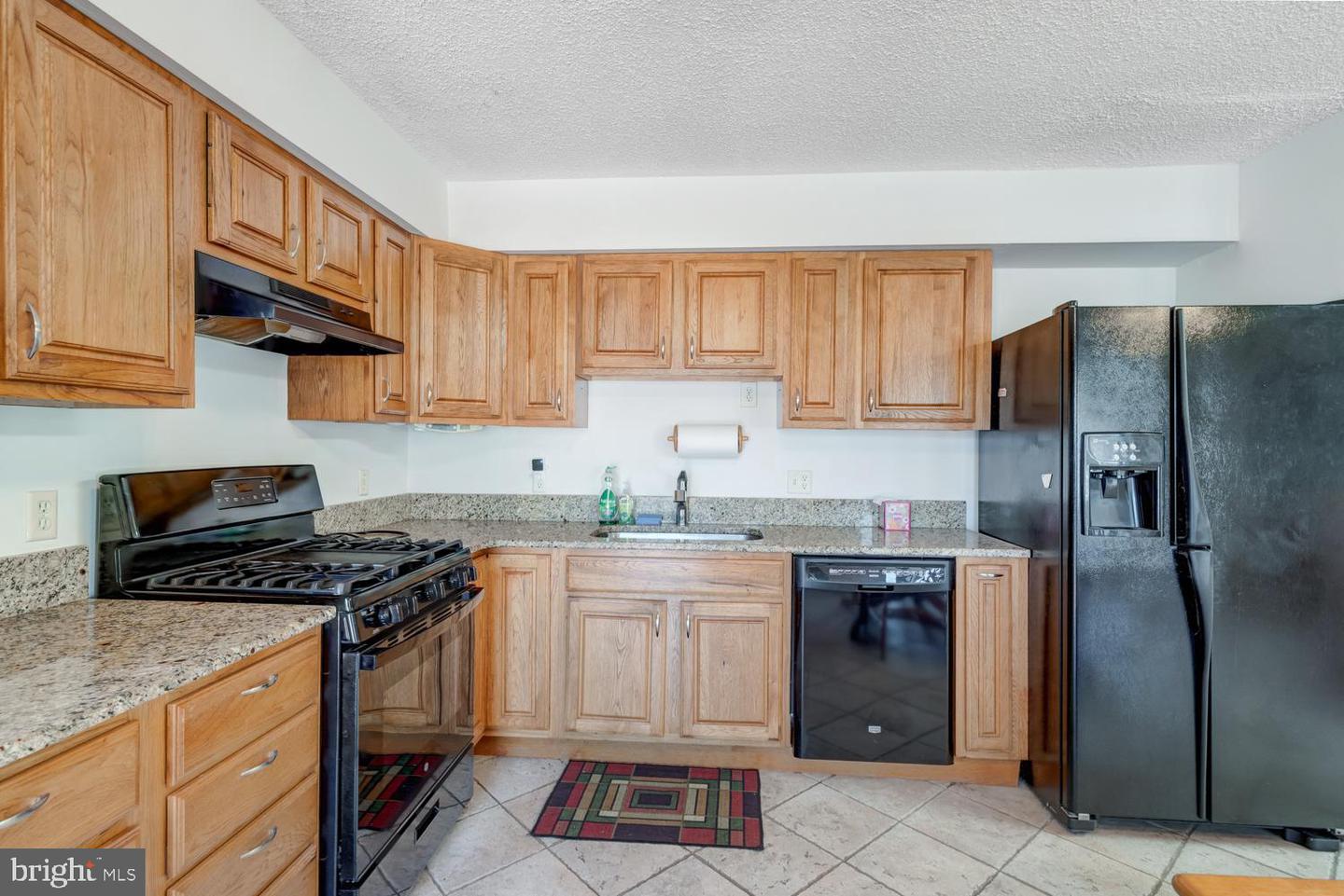 12 N Hollywood Blvd Property Photo 20