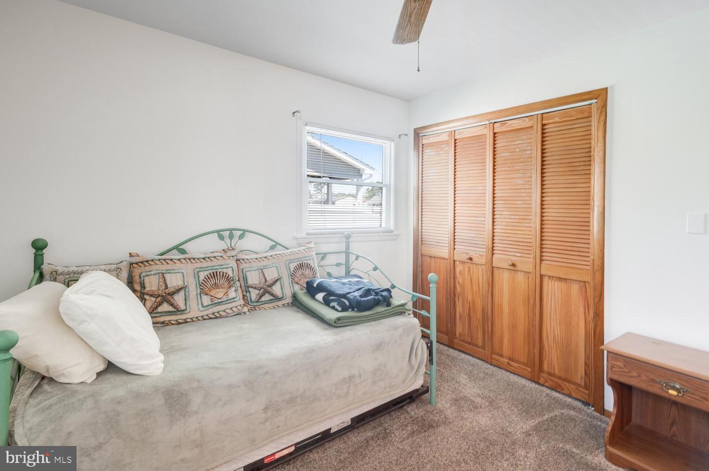 12 N Hollywood Blvd Property Photo 30