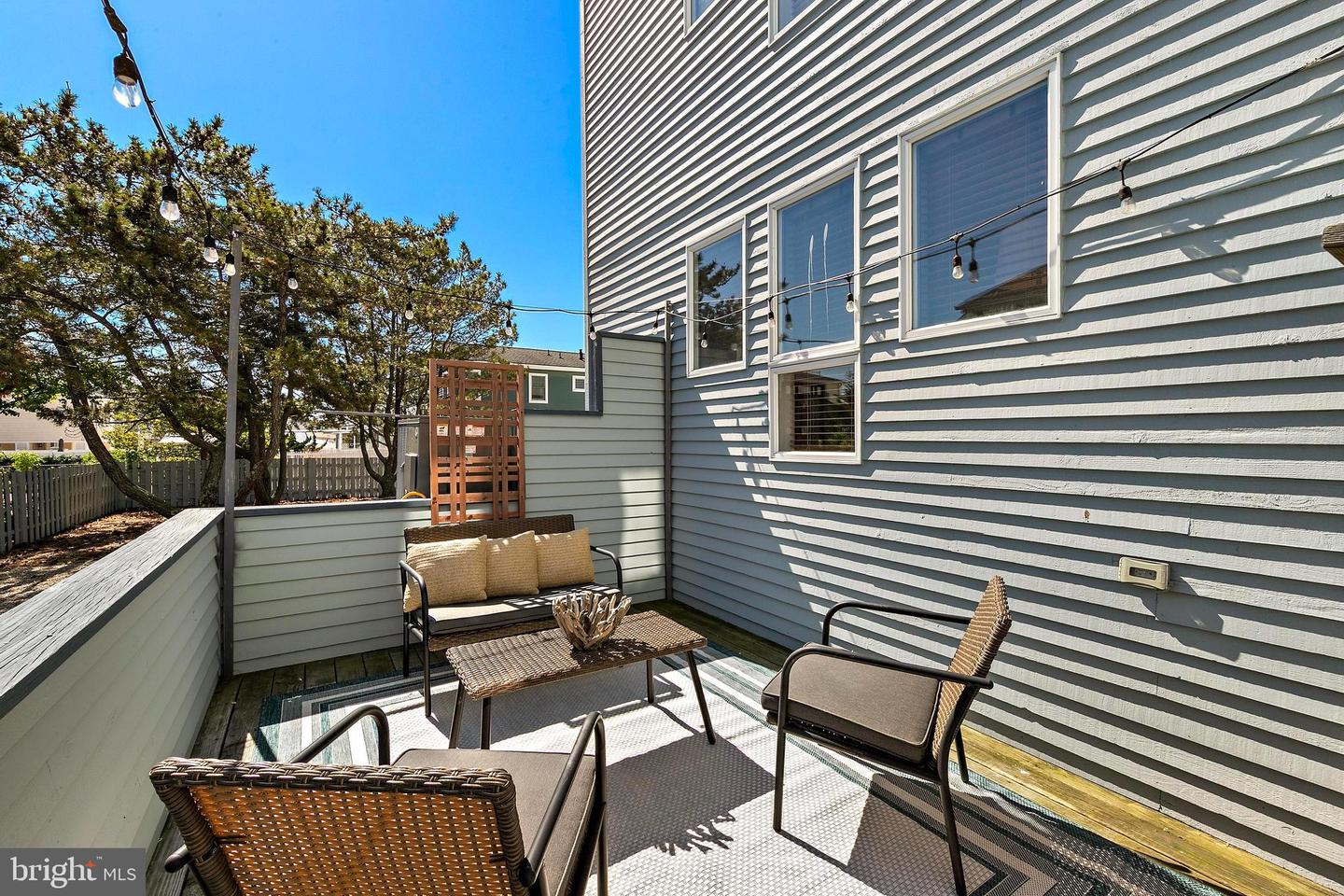 527 Engleside Ave Property Photo 26