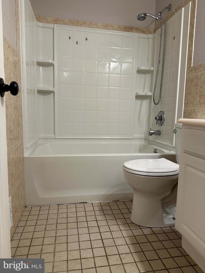 1563 Forge Pond Rd Property Photo 14