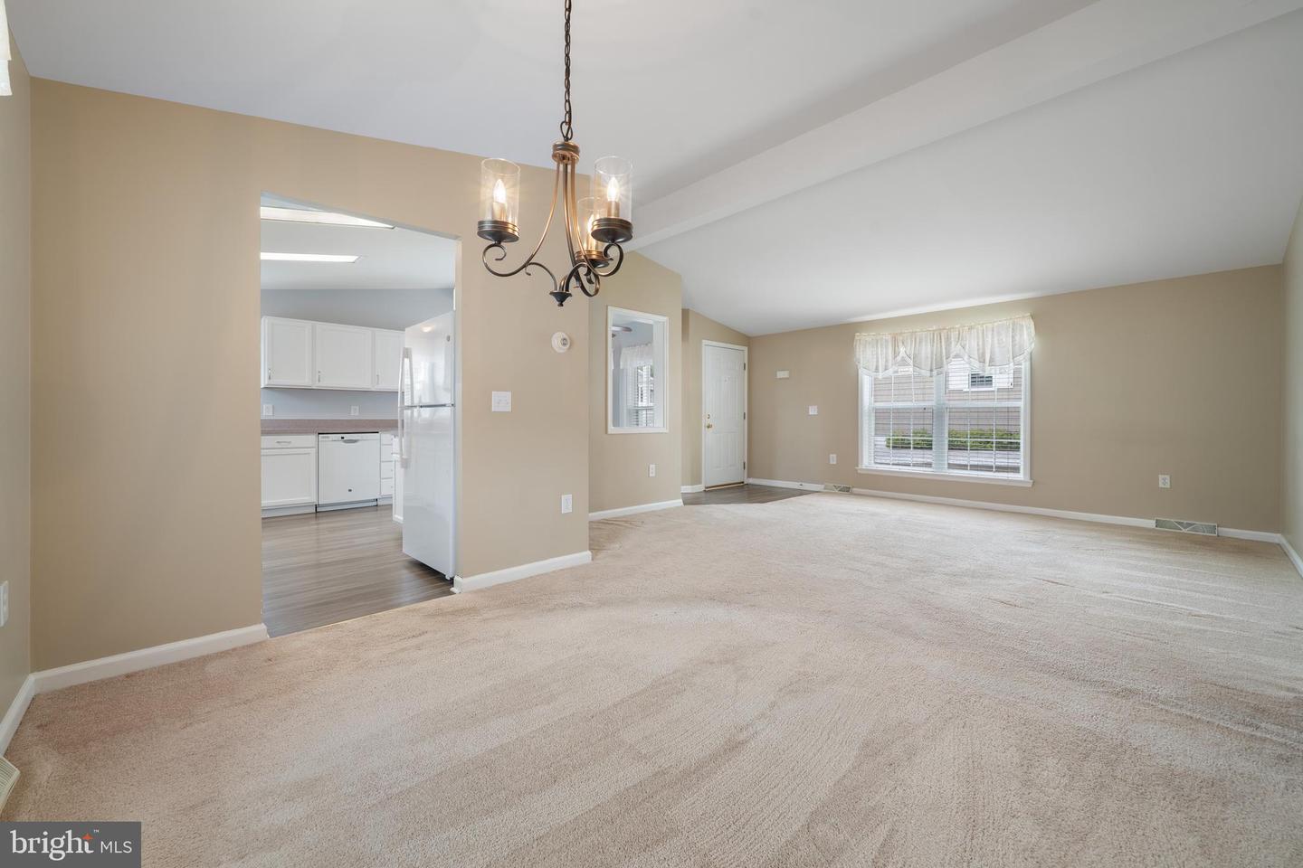 48 Fort Lee Dr Property Photo 23