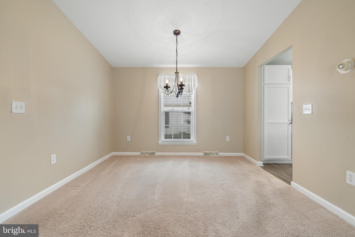 48 Fort Lee Dr Property Photo 24