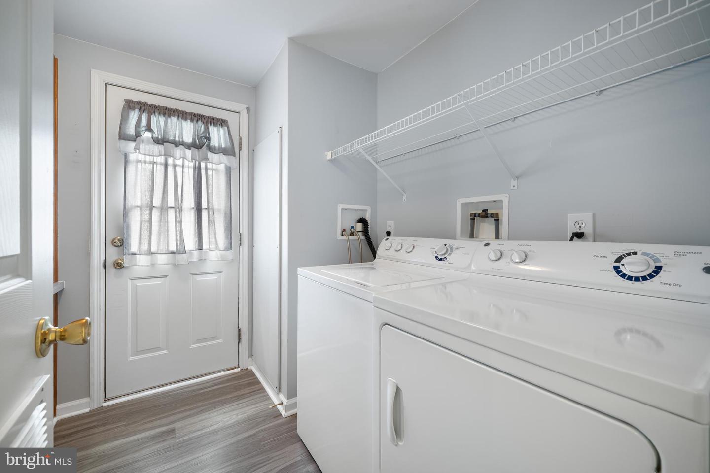 48 Fort Lee Dr Property Photo 25