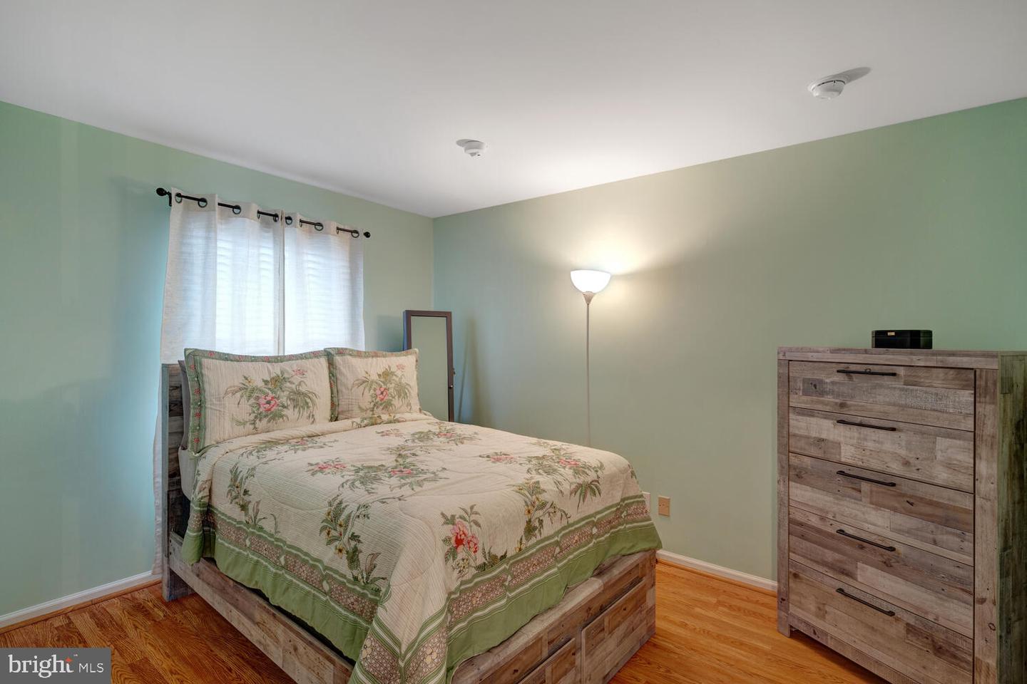 223 Serpent Lane Property Photo 32