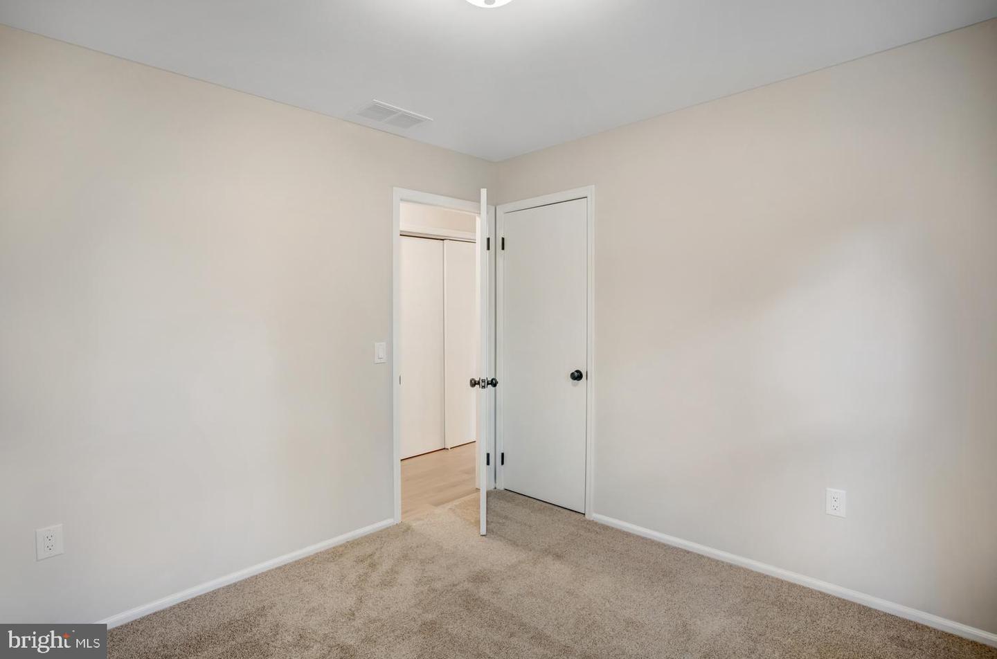 615 Beach Blvd Property Photo 26