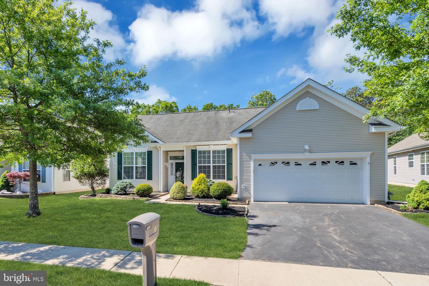 15 LILY POND LANE