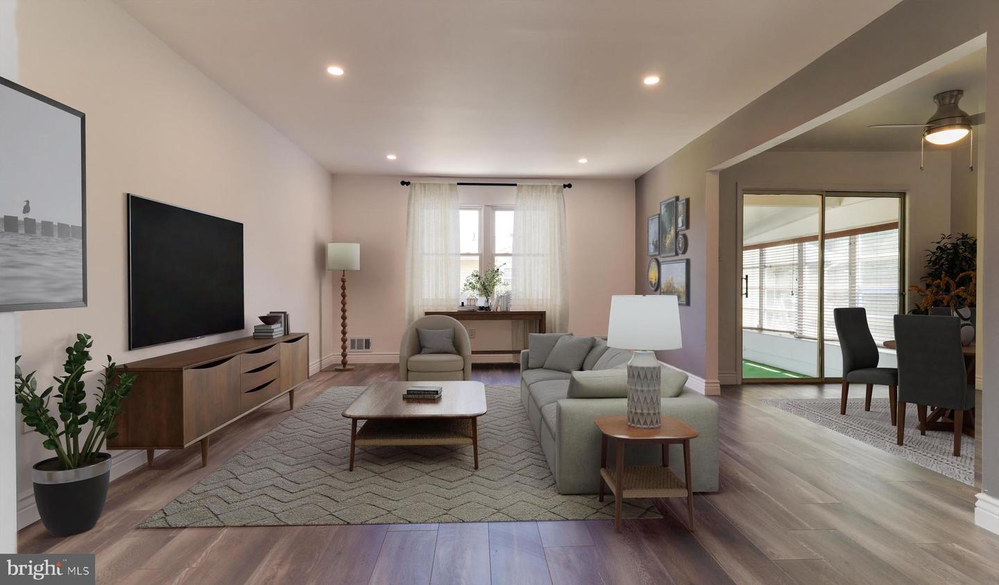 1 Whitecap Way Property Photo 2