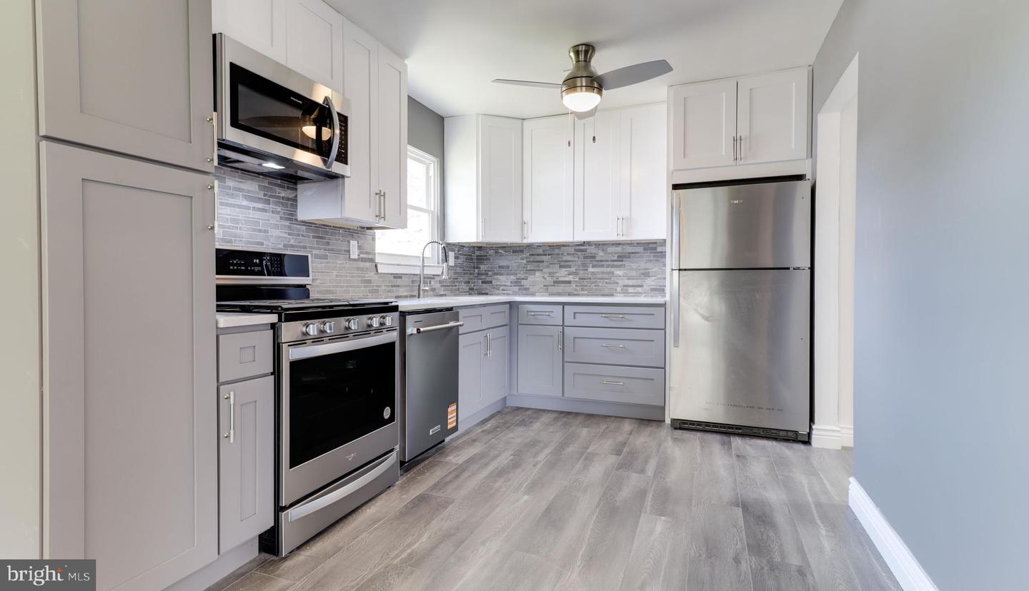 1 Whitecap Way Property Photo 4