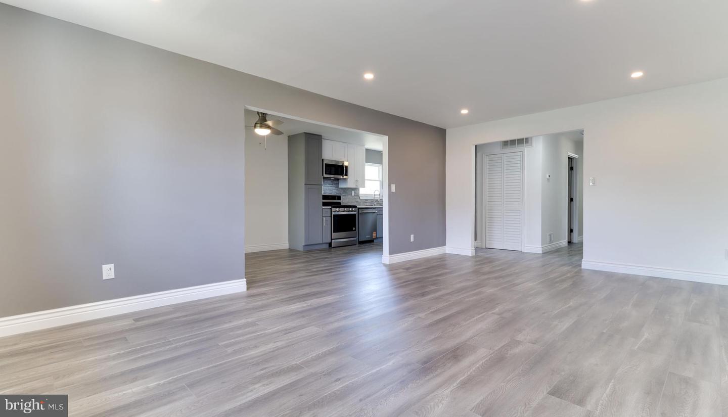1 Whitecap Way Property Photo 6