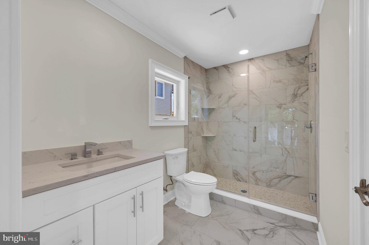 2904 N Atlantic Property Photo 10