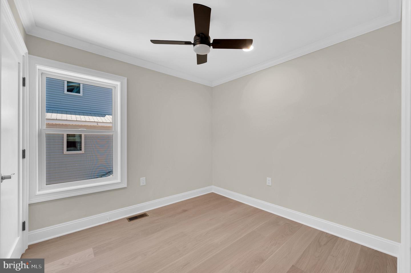 2904 N Atlantic Property Photo 14