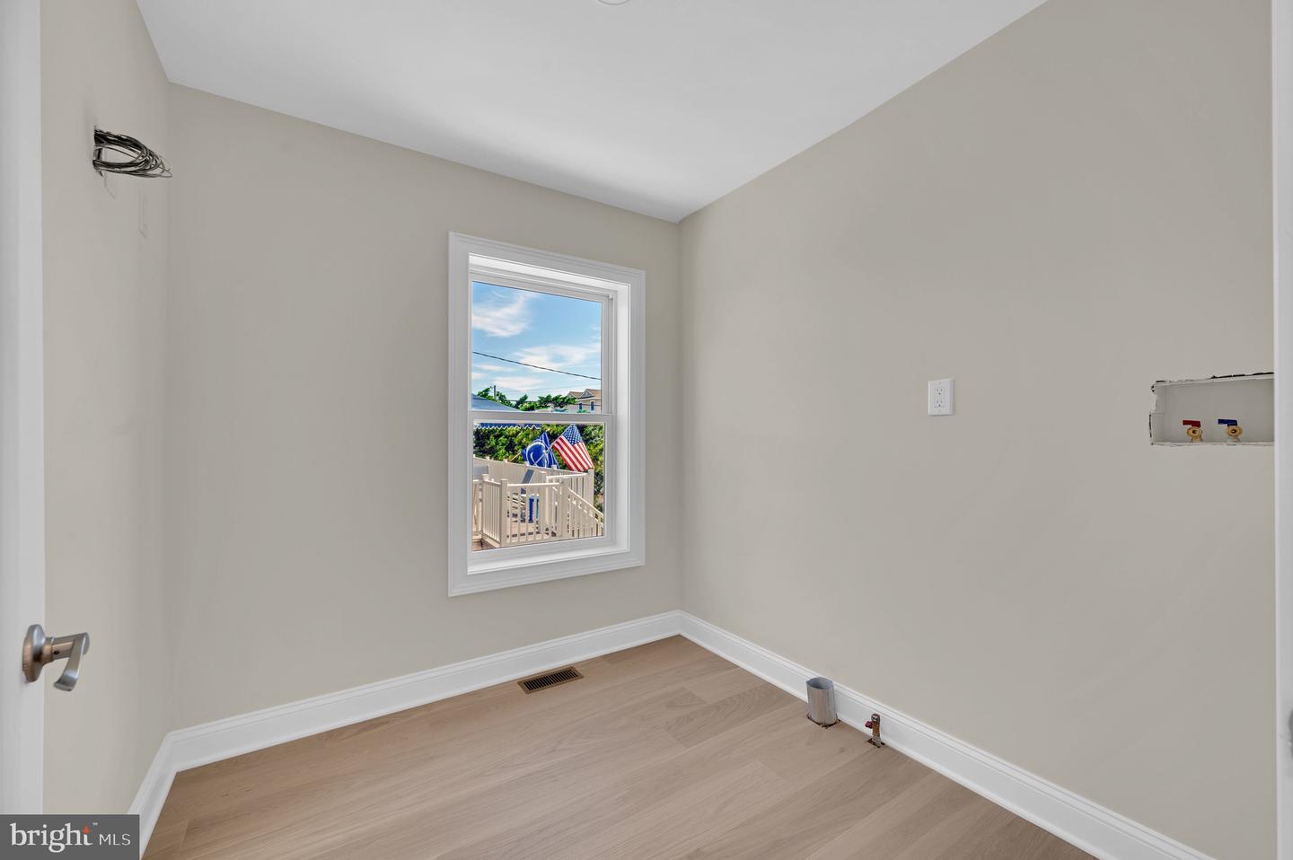 2904 N Atlantic Property Photo 16