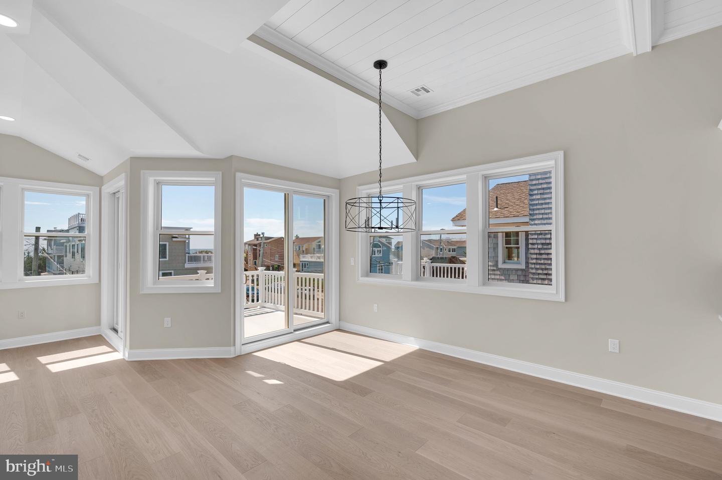 2904 N Atlantic Property Photo 27
