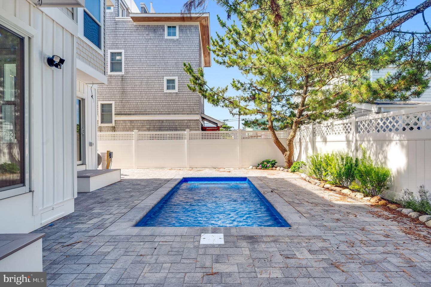 2904 N Atlantic Property Photo 50