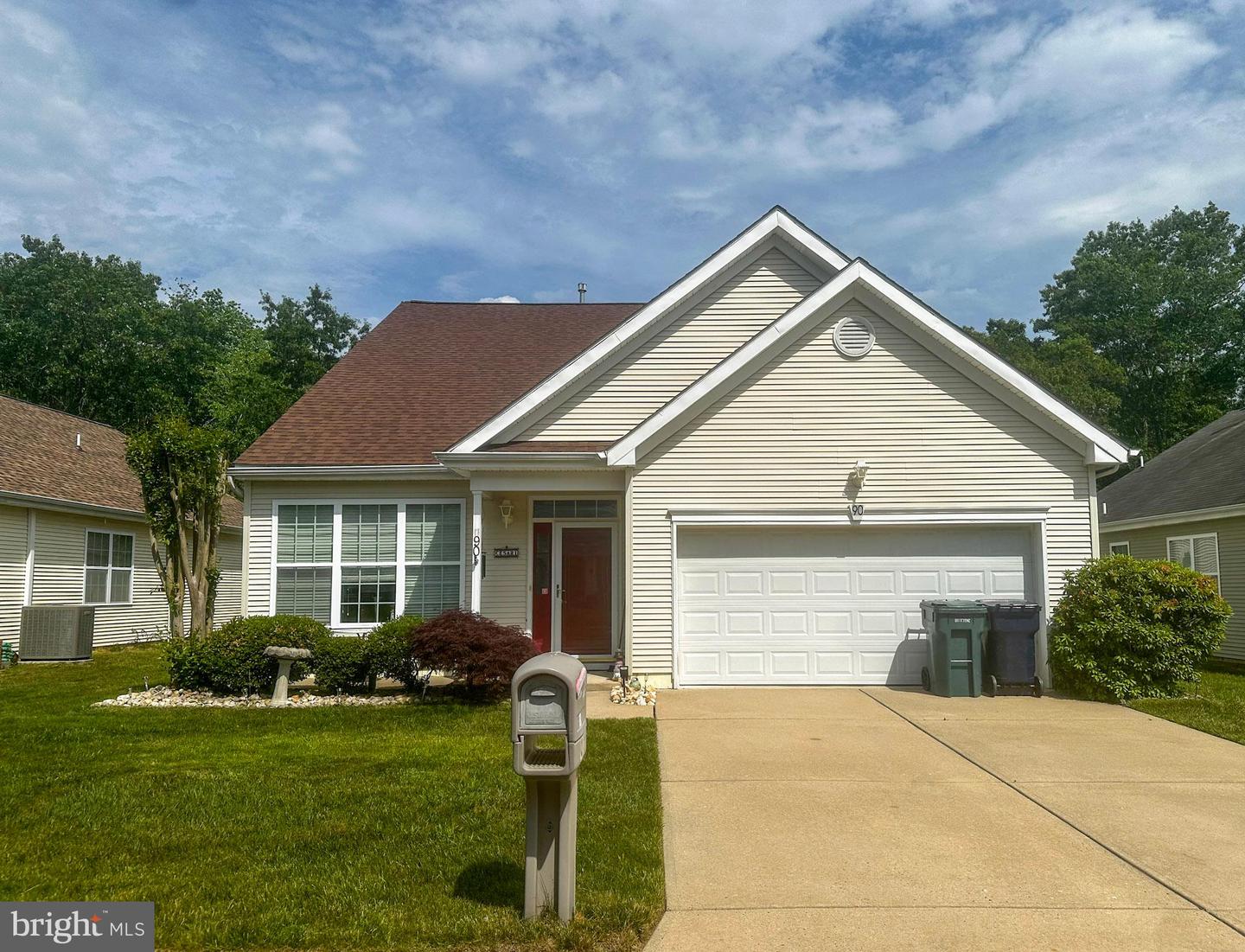 90 Briarwood Dr Property Photo 1