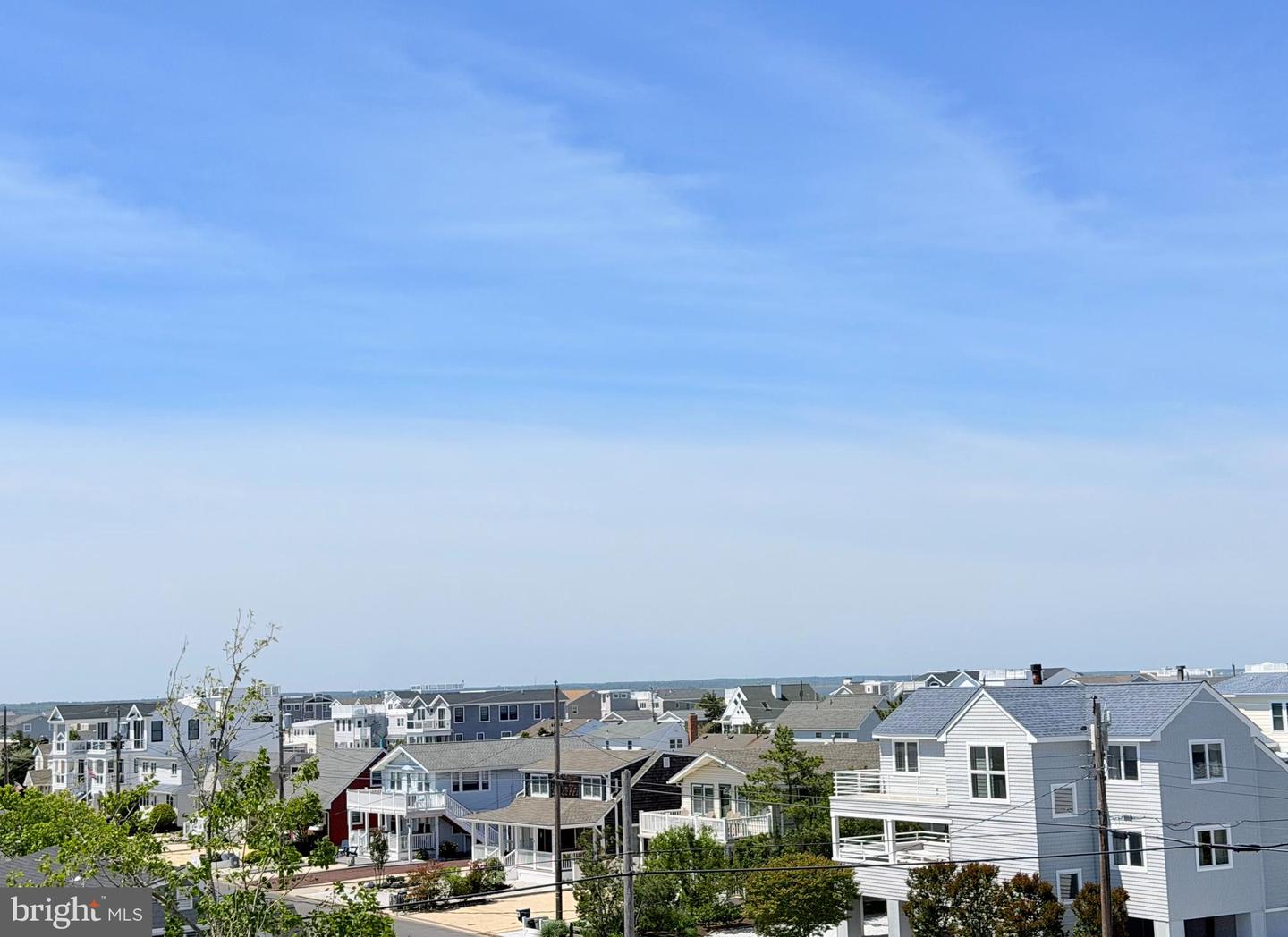 212 N Barnegat Ave Property Photo 4